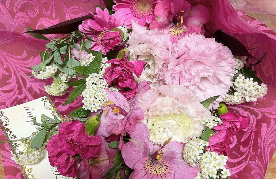 写真：花束 ピンク系